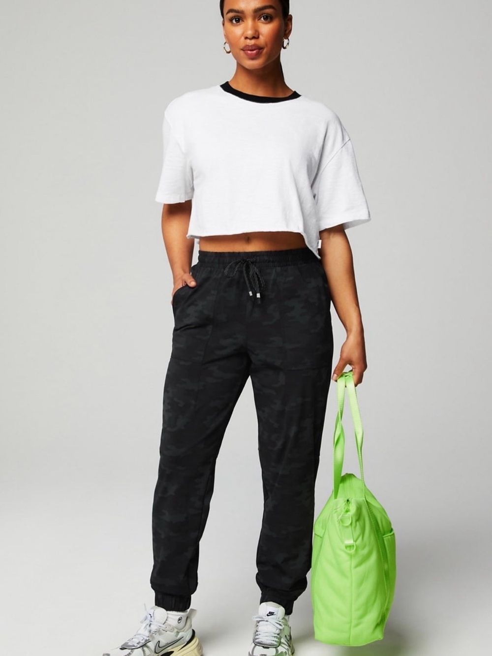 Fabletics - Picture 6 of 6
